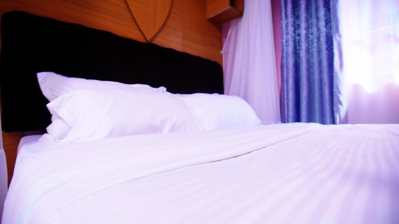 Amboseli Gateway Hotel Kimana Exterior photo