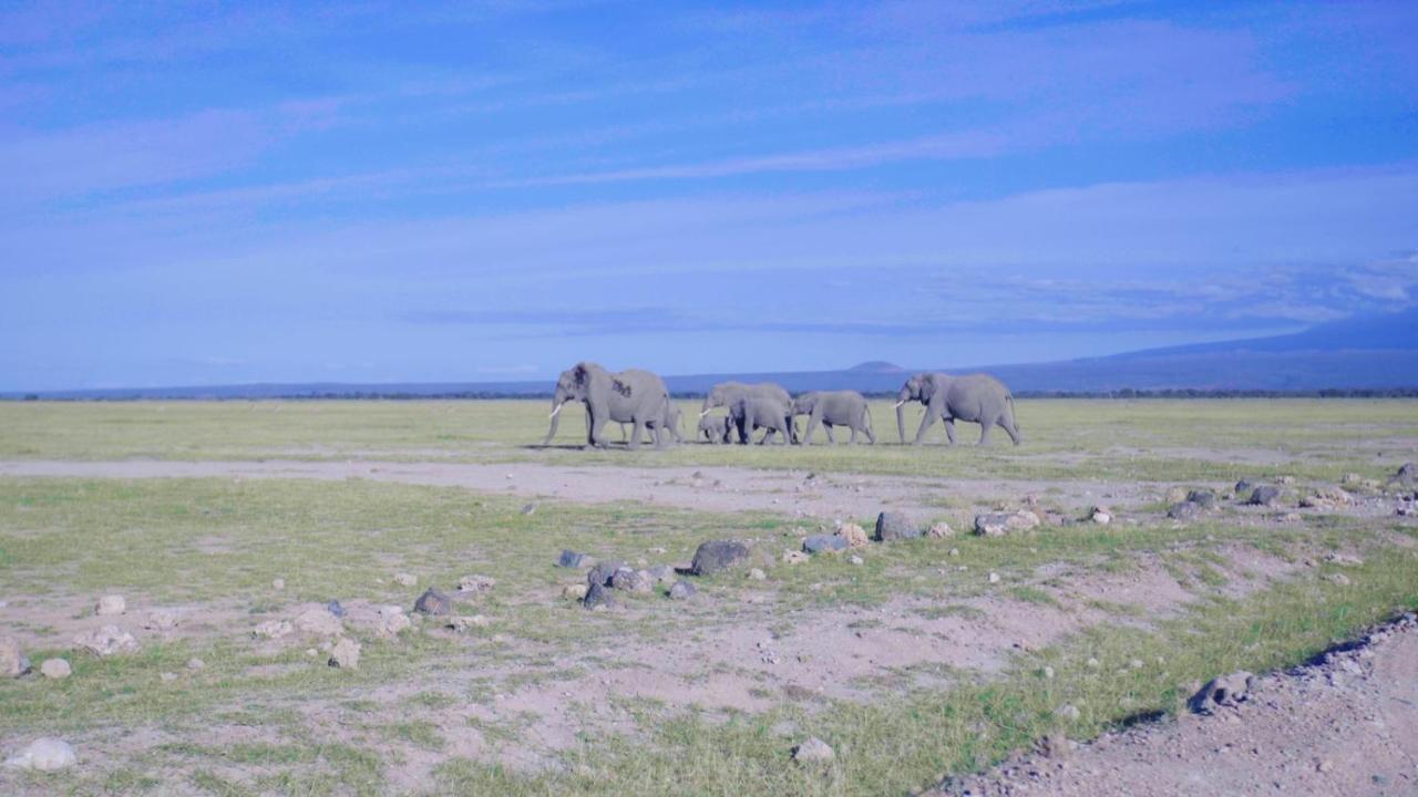 Amboseli Gateway Hotel Kimana Exterior photo