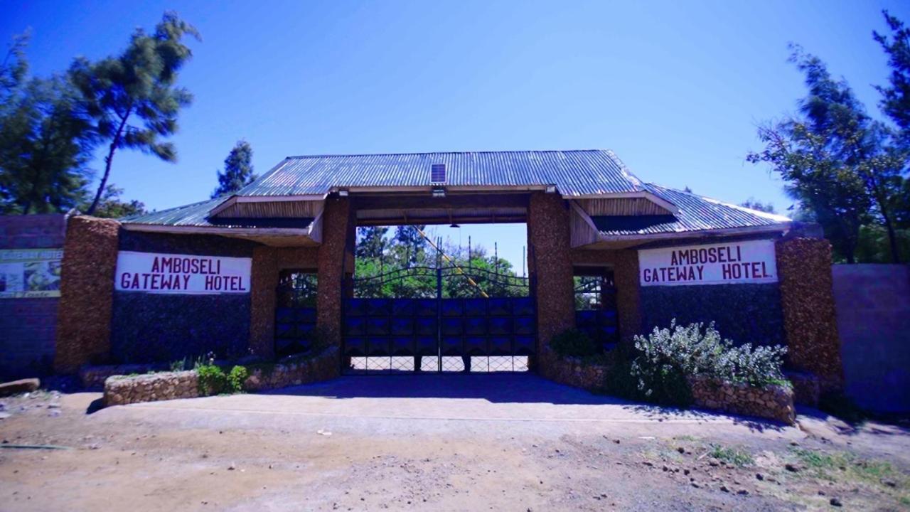 Amboseli Gateway Hotel Kimana Exterior photo